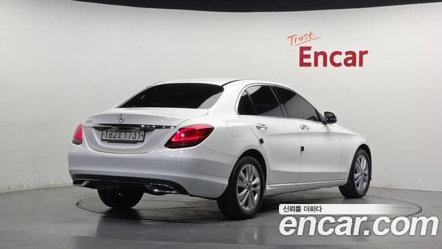 Mercedes-Benz C-Class C200 Avantgarde