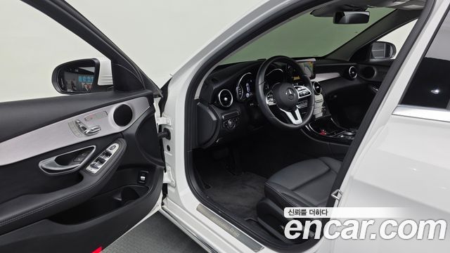 Mercedes-Benz C-Class C200 Avantgarde