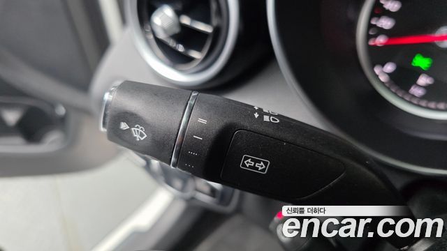Mercedes-Benz C-Class C200 Avantgarde