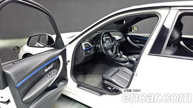 BMW 3-Series 330i M Sport