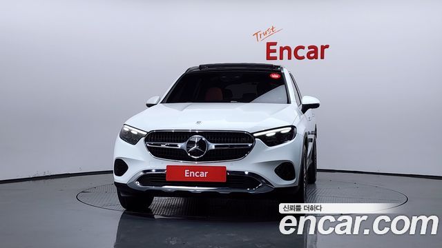 Mercedes-Benz GLC-Class GLC 300 4MATIC Avantgarde