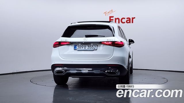 Mercedes-Benz GLC-Class GLC 300 4MATIC Avantgarde