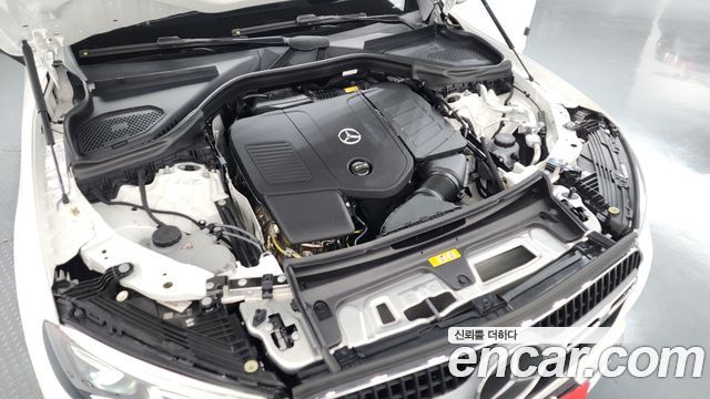 Mercedes-Benz GLC-Class GLC 300 4MATIC Avantgarde