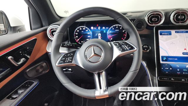 Mercedes-Benz GLC-Class GLC 300 4MATIC Avantgarde