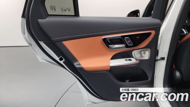 Mercedes-Benz GLC-Class GLC 300 4MATIC Avantgarde