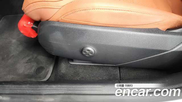 Mercedes-Benz GLC-Class GLC 300 4MATIC Avantgarde