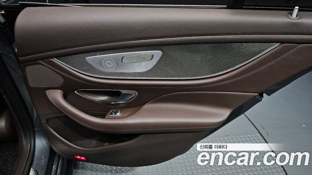 Mercedes-Benz CLS-Class CLS300d AMG Line