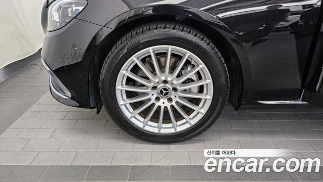 Mercedes-Benz E-Class E250 Exclusive