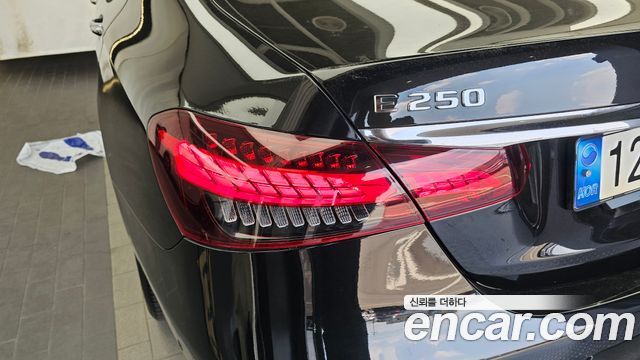 Mercedes-Benz E-Class E250 Exclusive
