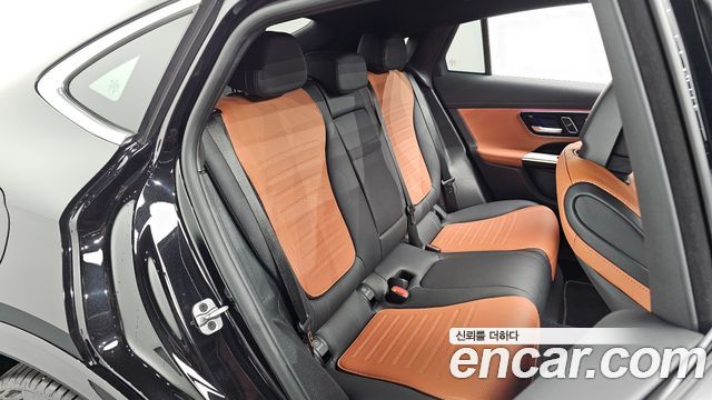 Mercedes-Benz GLC-Class GLC300 4MATIC Coupe