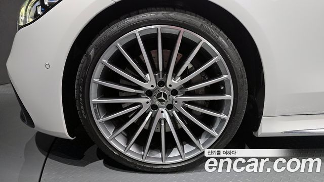 Mercedes-Benz S-Class S500L 4MATIC