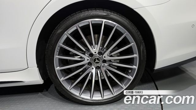 Mercedes-Benz S-Class S500L 4MATIC