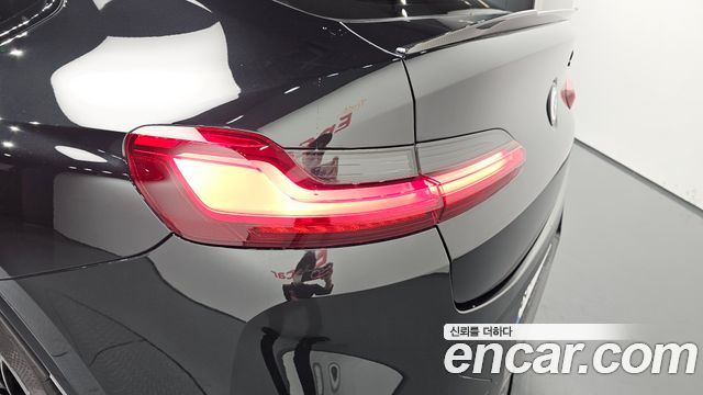 BMW X4M 3.0 Competition