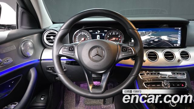 Mercedes-Benz E-Class E200 Avantgarde
