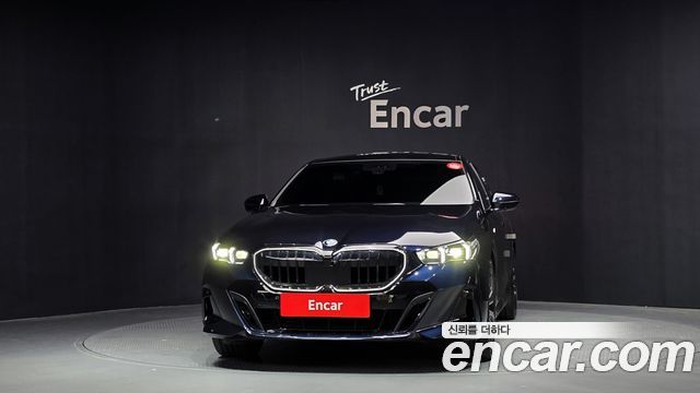 BMW 5-Series 530i xDrive M Sport