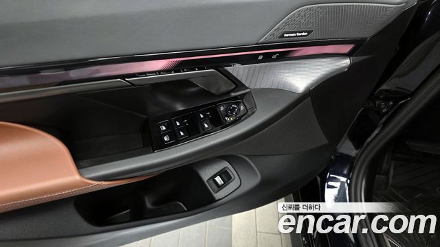 BMW 5-Series 530i xDrive M Sport