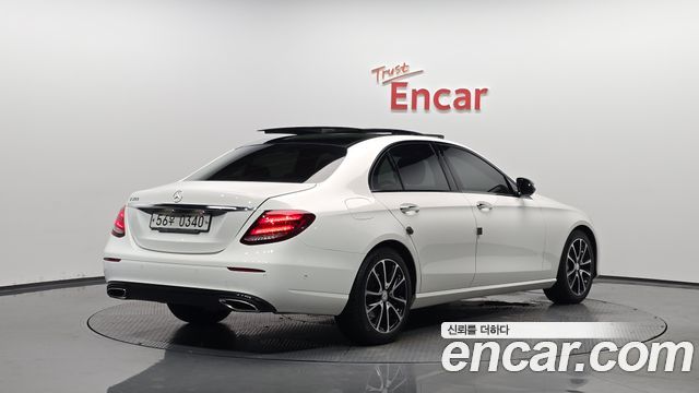 Mercedes-Benz E-Class E300 Avantgarde