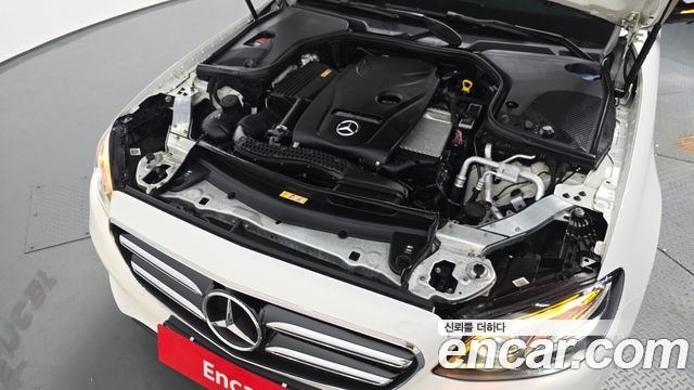 Mercedes-Benz E-Class E300 Avantgarde