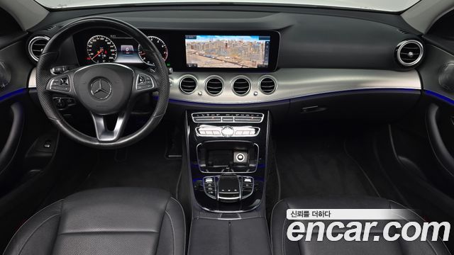 Mercedes-Benz E-Class E300 Avantgarde