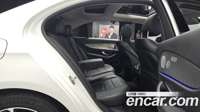 Mercedes-Benz E-Class E300 Avantgarde