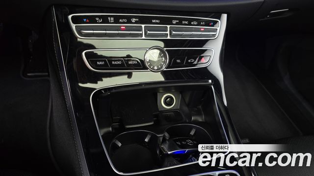 Mercedes-Benz E-Class E300 Avantgarde