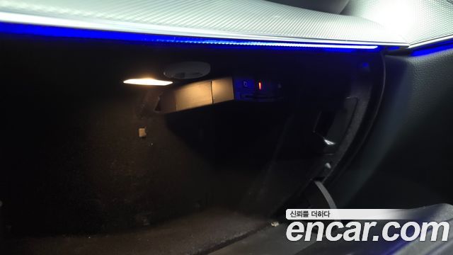 Mercedes-Benz E-Class E300 Avantgarde