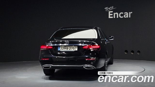 Mercedes-Benz E-Class E250 Avantgarde