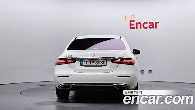 Mercedes-Benz E-Class E250 Avantgarde