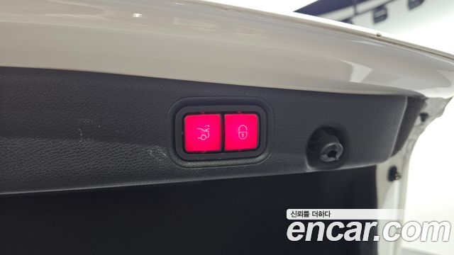 Mercedes-Benz E-Class E250 Avantgarde