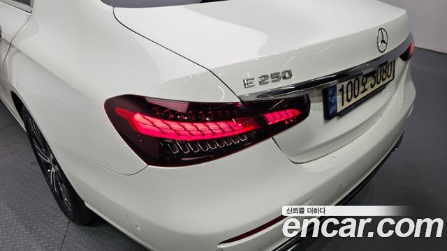 Mercedes-Benz E-Class E250 Avantgarde