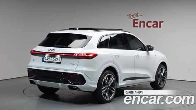 Audi Q5 45 TFSI Quattro S Line Black Ediiton