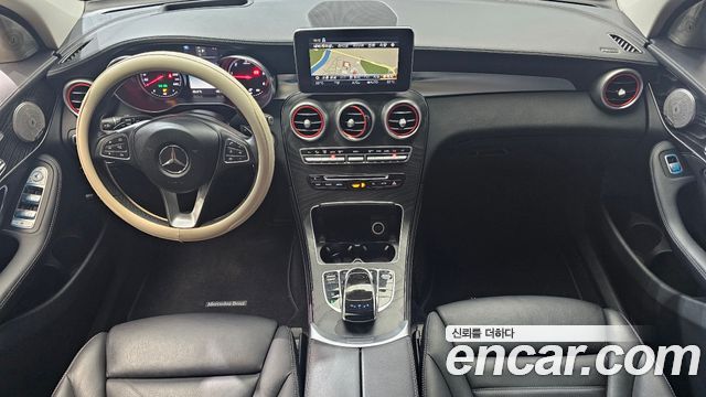Mercedes-Benz GLC-Class GLC220 d 4MATIC Premium