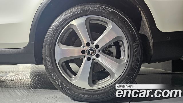 Mercedes-Benz GLC-Class GLC220 d 4MATIC Premium