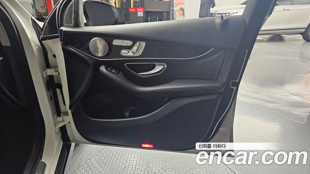 Mercedes-Benz GLC-Class GLC220 d 4MATIC Premium
