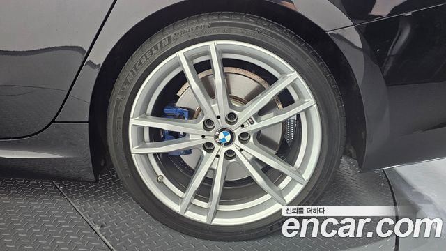 BMW 3-Series 320i Touring M Sports