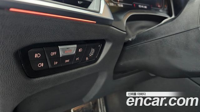 BMW 3-Series 320i Touring M Sports