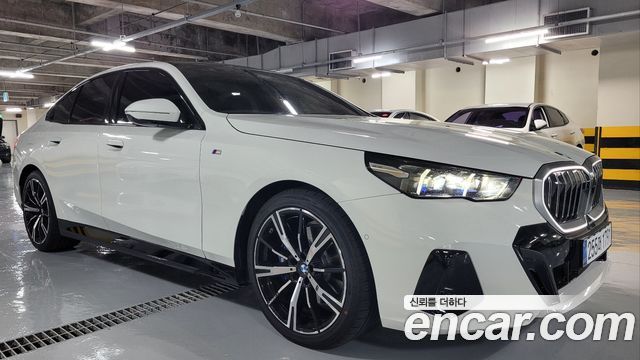 BMW 5-Series 530i xDrive M Sport