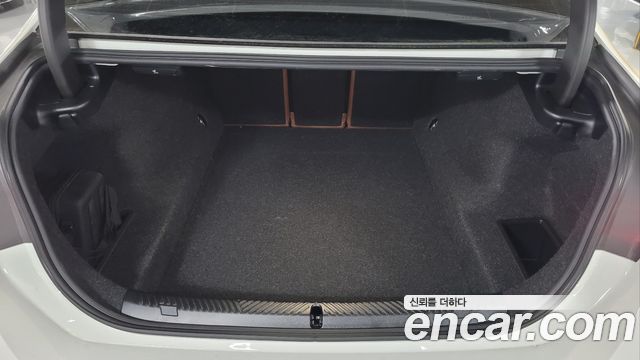 BMW 5-Series 530i xDrive M Sport