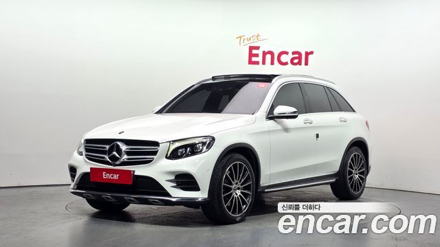 Mercedes-Benz GLC-Class GLC300 4MATIC AMG Line