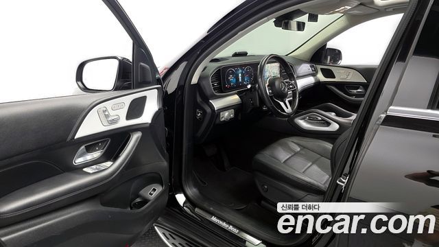 Mercedes-Benz GLE-Class GLE300d 4MATIC
