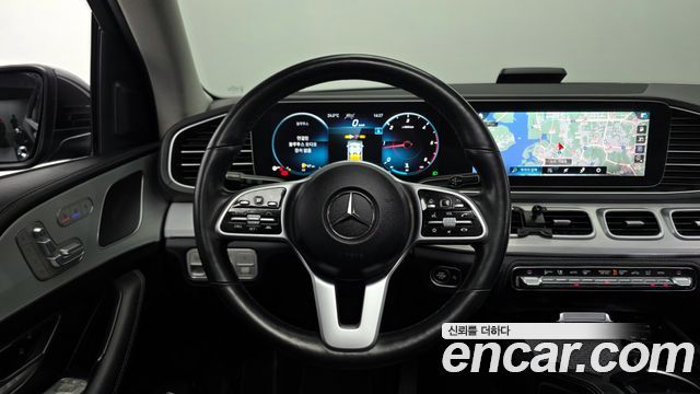 Mercedes-Benz GLE-Class GLE300d 4MATIC