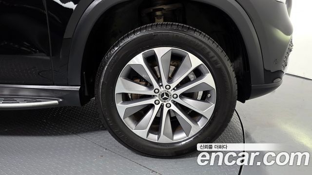Mercedes-Benz GLE-Class GLE300d 4MATIC