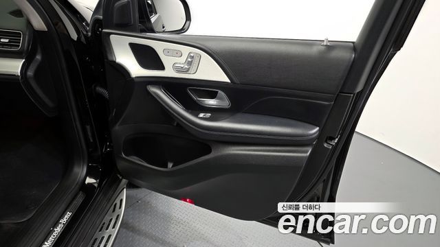 Mercedes-Benz GLE-Class GLE300d 4MATIC