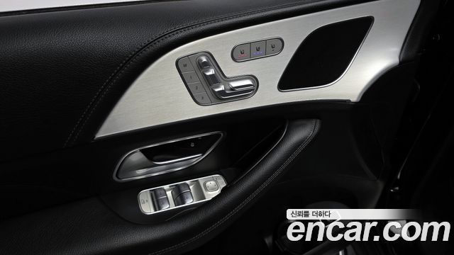 Mercedes-Benz GLE-Class GLE300d 4MATIC