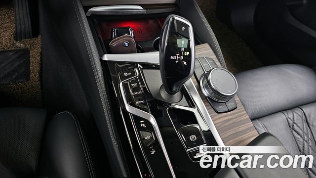 BMW Gran Turismo 630i xDrive Luxury