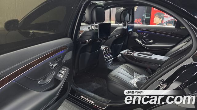 Mercedes-Benz S-Class S560L 4MATIC