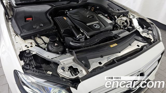 Mercedes-Benz E-Class E300 AMG Line