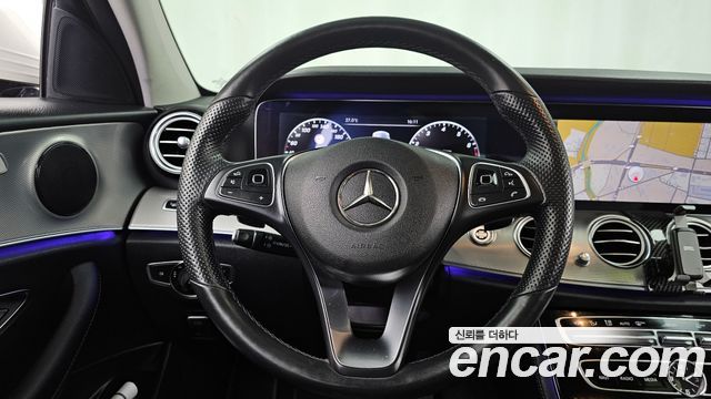 Mercedes-Benz E-Class E300 AMG Line