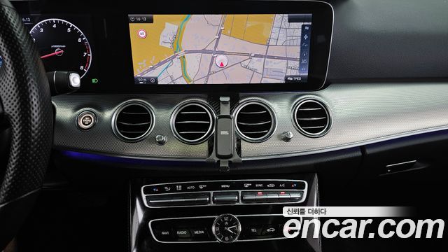 Mercedes-Benz E-Class E300 AMG Line