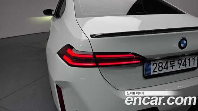 BMW M5 M5 Sedan
